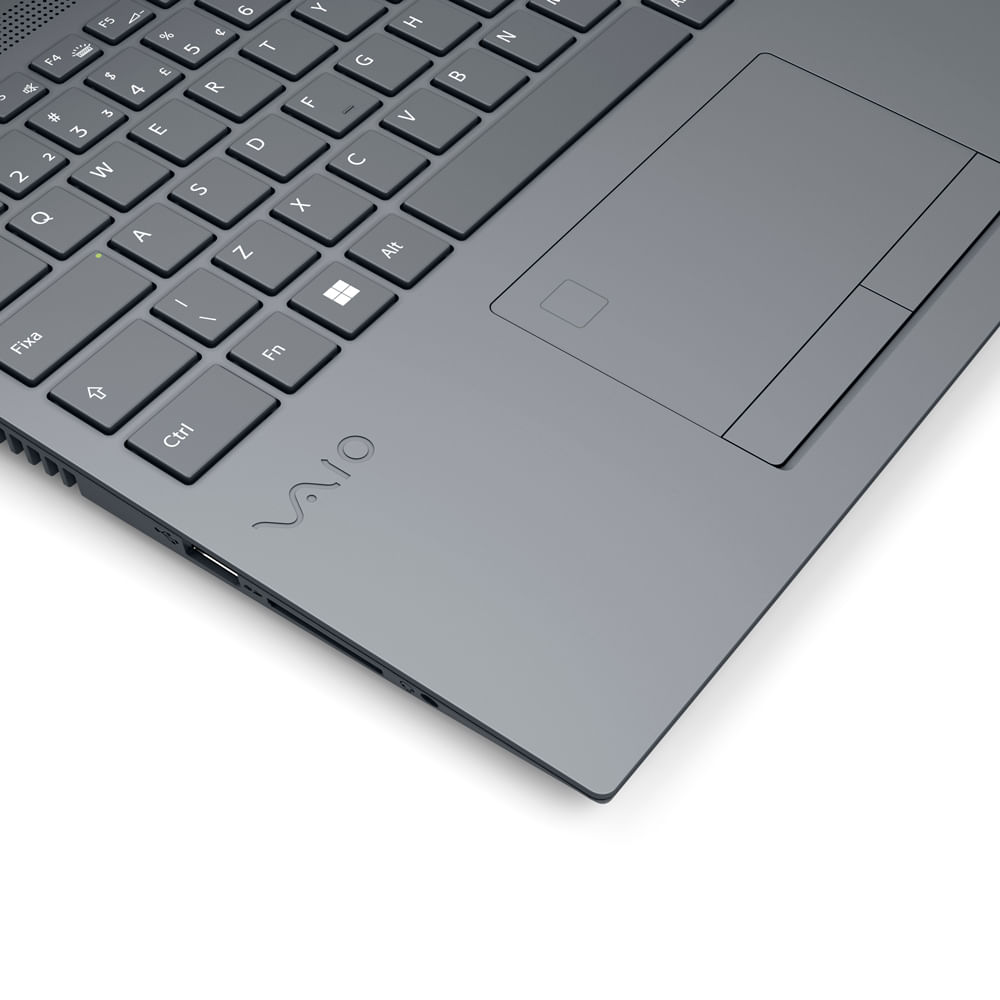 Vaio_FE15_prata_titanio_teclado